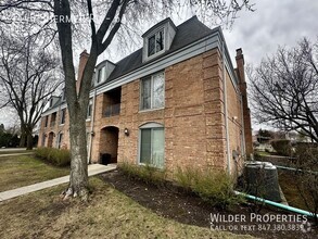 Building Photo - 1445 Shermer Rd