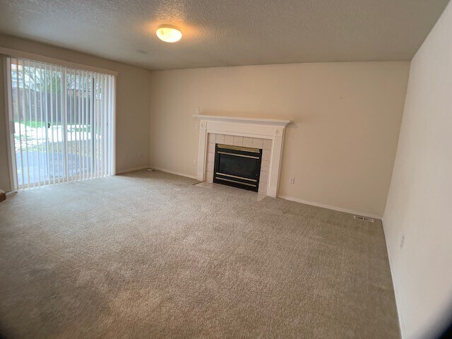 Foto del edificio - Beautiful Ranch Home With Panoramic Camas ...