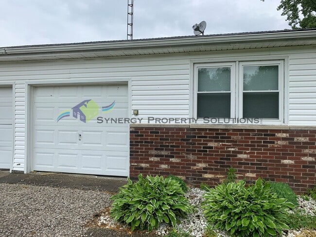 Building Photo - Brandt Rd 6764-6766