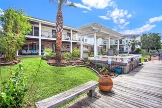 Building Photo - 75 Harbor Ln