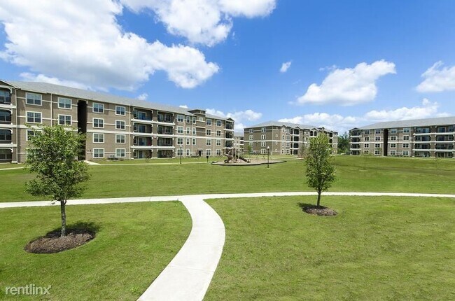 Foto del edificio - 2 br, 2 bath Condo - 30685 FM 2978 RD Flat...