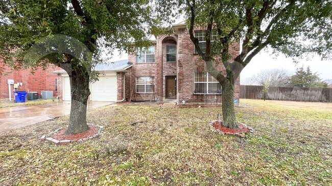 Foto del edificio - 2209 Green Hill Dr