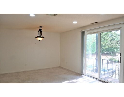 Building Photo - 1506 Gorham St