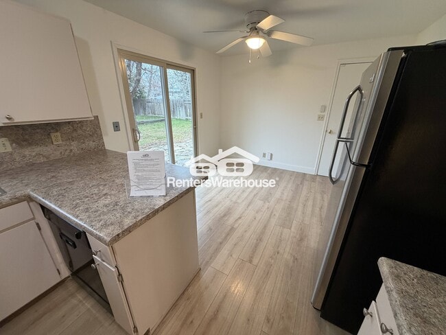 Building Photo - 575 E 10315 S