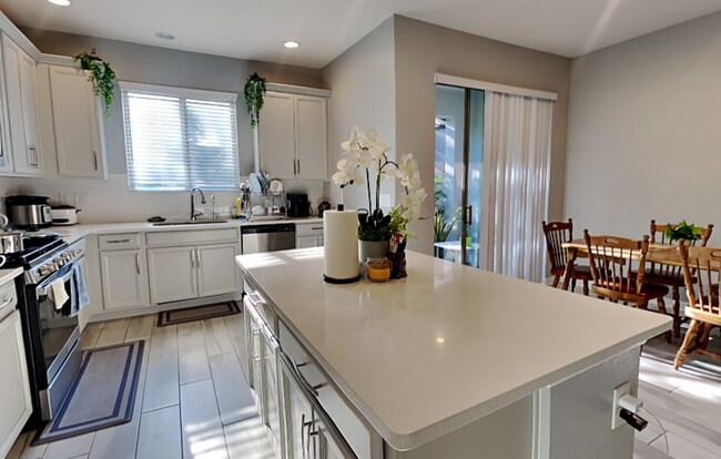 Foto del edificio - 142 Cedar Bark Ln