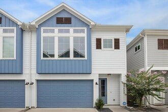 Building Photo - 9452 Kerrwood Ln