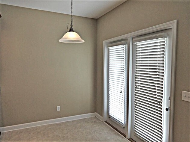 Foto del edificio - 35 Summer Hill Ct