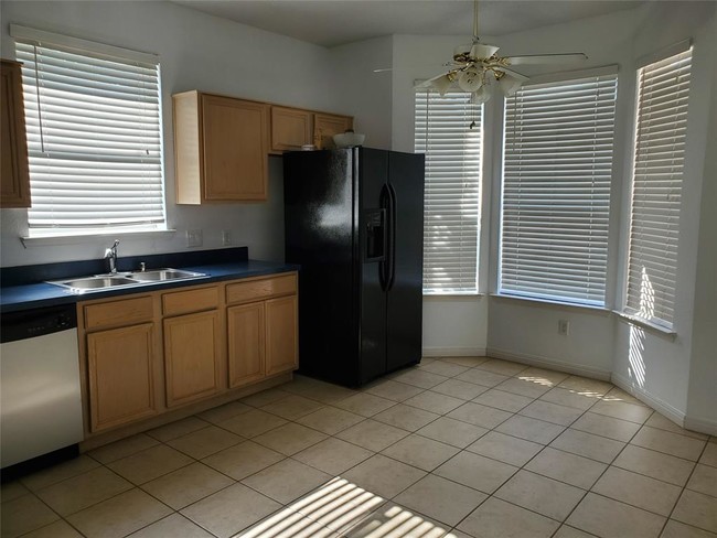 Building Photo - 4440 Park Creek Ct