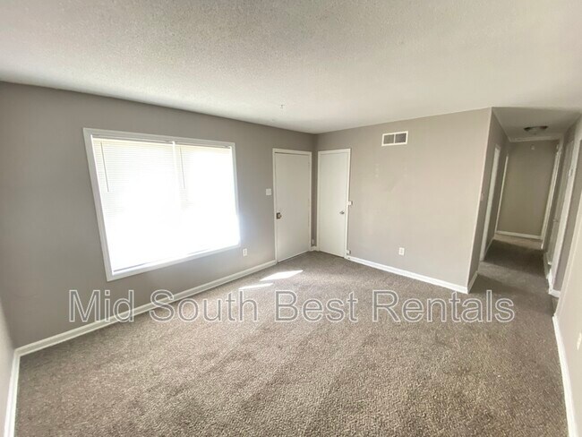 Building Photo - 4236 Tonawanda St