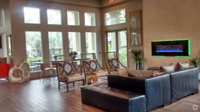 Retreat at Westchase Rentals - Houston, TX | Apartments.com