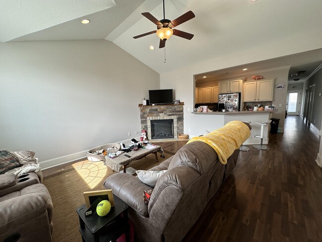 Photo - 1929 Leighton Dr Townhome