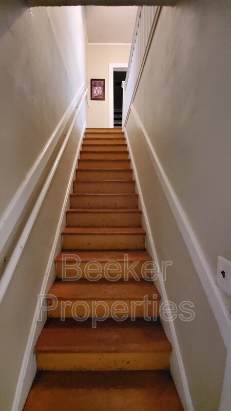 Building Photo - 1701 3rd St