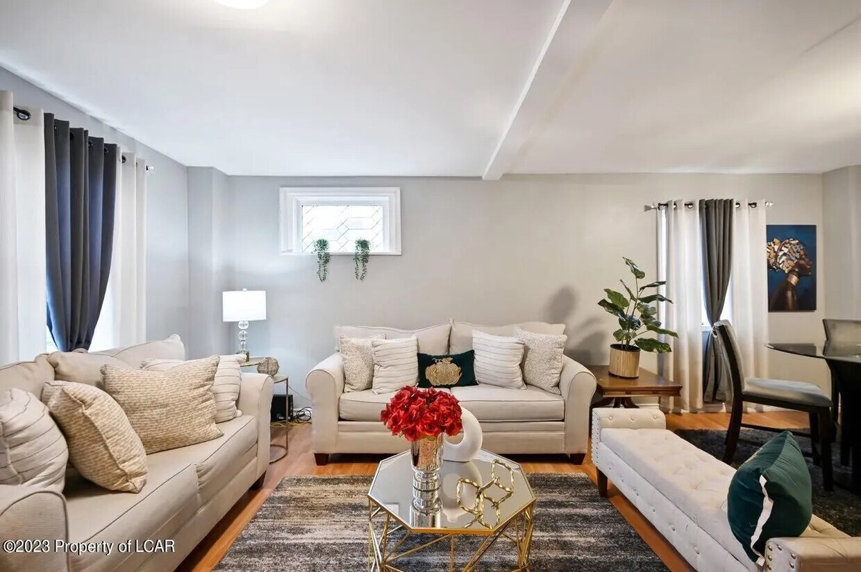 364 Salsburg St, Plymouth, PA 18651 House Rental in Plymouth, PA