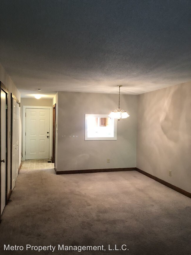 Building Photo - 5544 Kaplan Dr