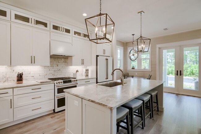 Building Photo - 40 Kristin Ct