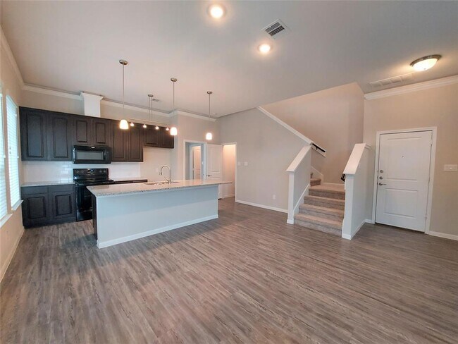 Foto del edificio - 6504 Turner Fields Ln