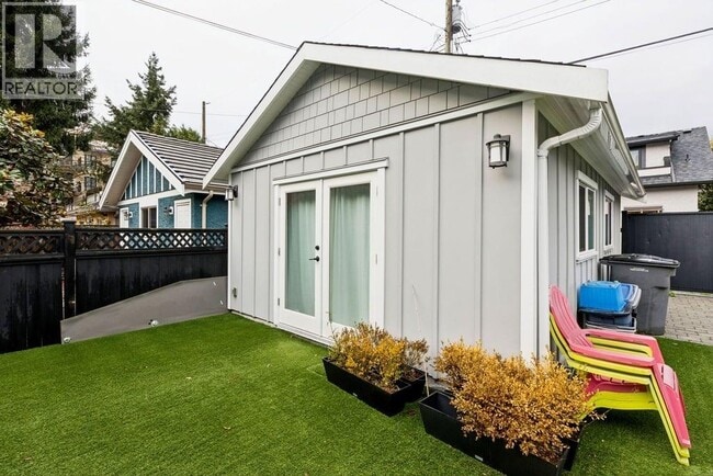 Building Photo - 2075 W 48th Ave