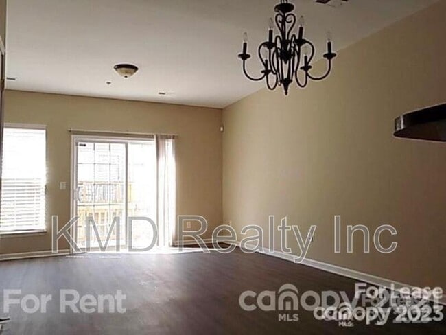 Building Photo - 6462 Royal Celadon Way