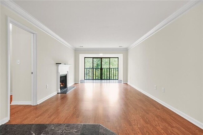Building Photo - 23203 Plantation Dr NE