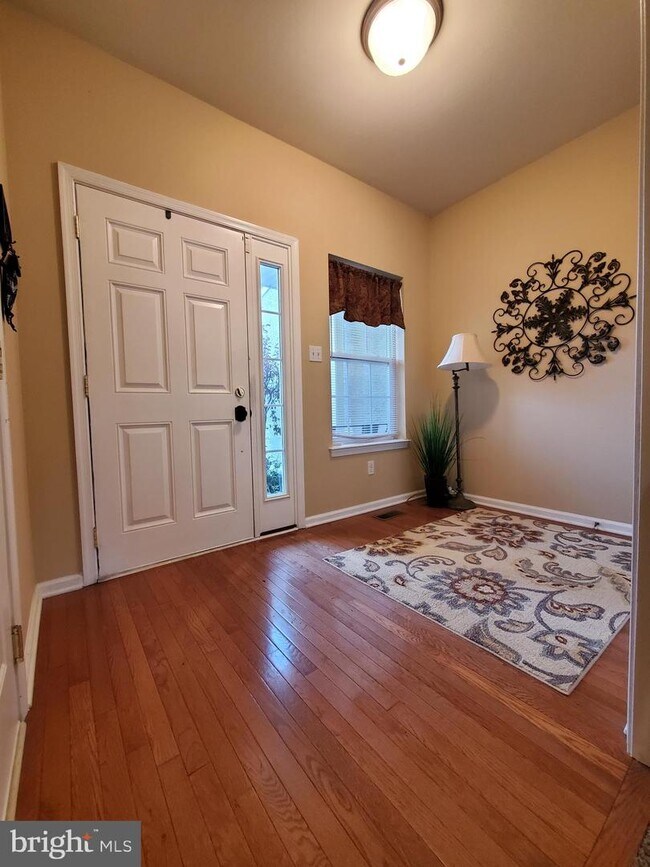 117 Fairway Ln, Norristown, PA 19403 Townhome Rentals in Norristown PA