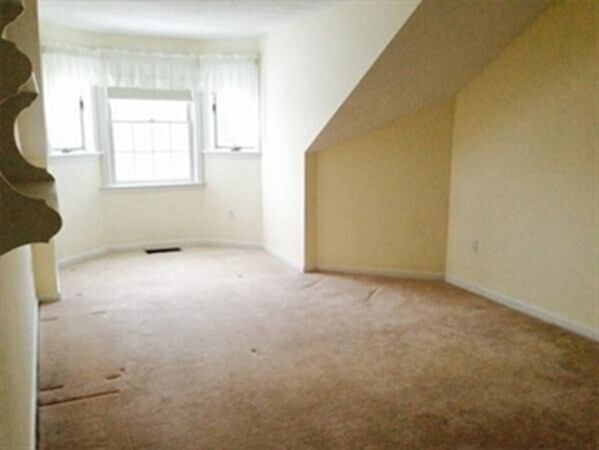 Foto del edificio - 661 Lowell St