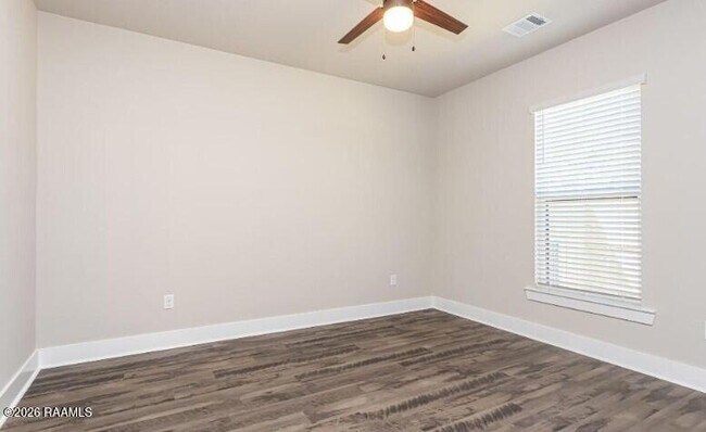 Foto del edificio - 101 Foster Grove Drive