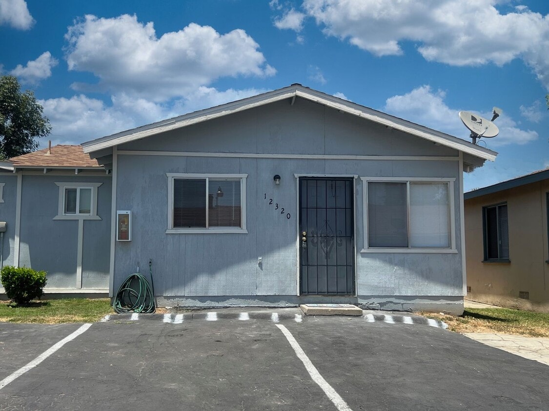 12320 17th St, Yucaipa, CA 92399 House Rental in Yucaipa, CA