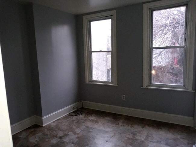 Building Photo - 6104 Kingsessing Ave