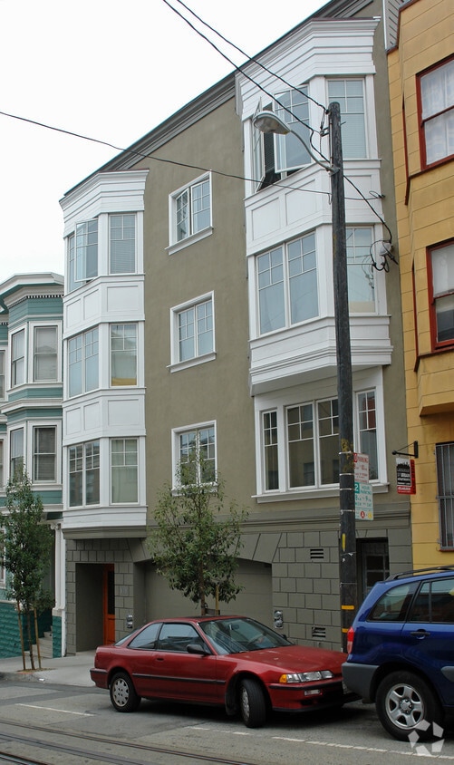 Building Photo - 939 Jackson St