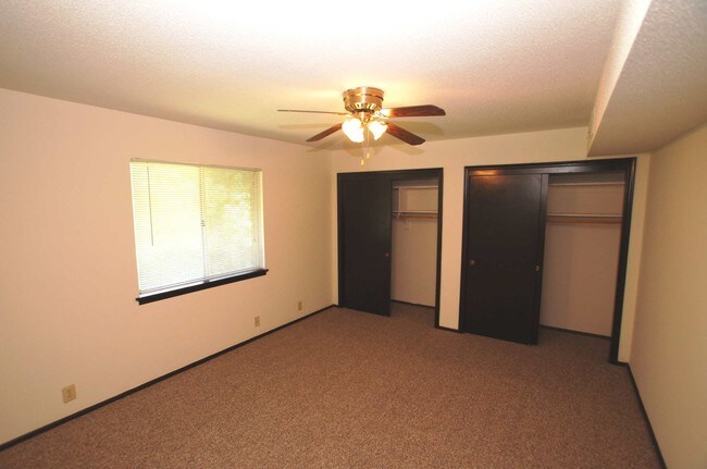Building Photo - 4621 N 56th St