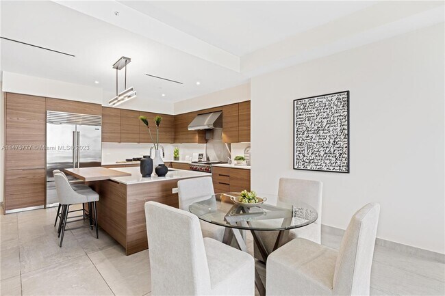 Foto del edificio - 3581 E Glencoe St