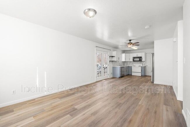 Building Photo - 3951 Dodge St