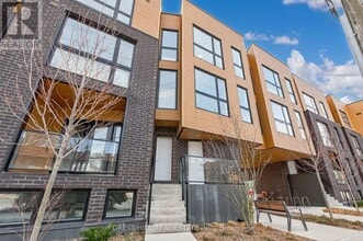 Building Photo - 35 Birchcliff Ave