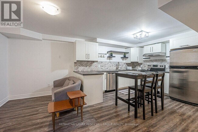 Photo du bâtiment - 35 Heritage Ct