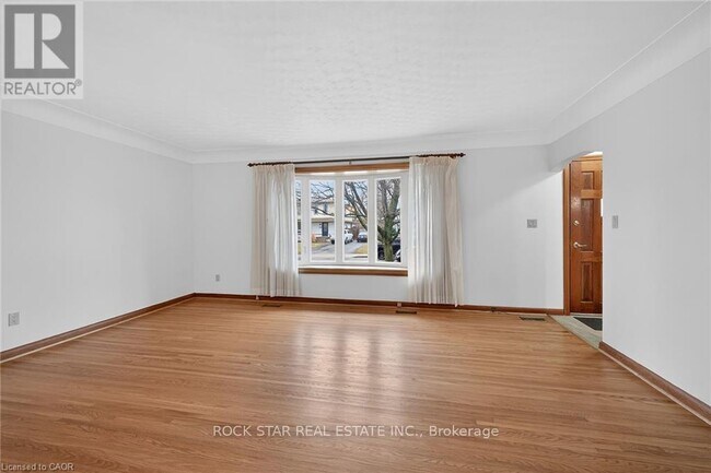 Photo du bâtiment - 134 W 28th St