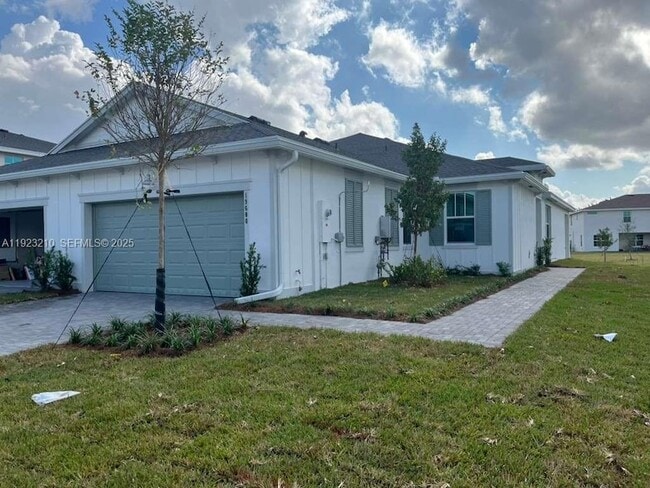 Photo - 19600 Whispering Crk Rd Townhome