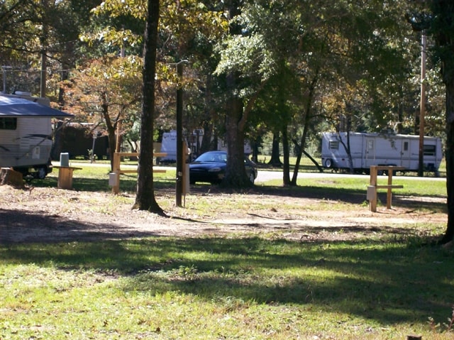 Primary Photo - 511 Salco Rd