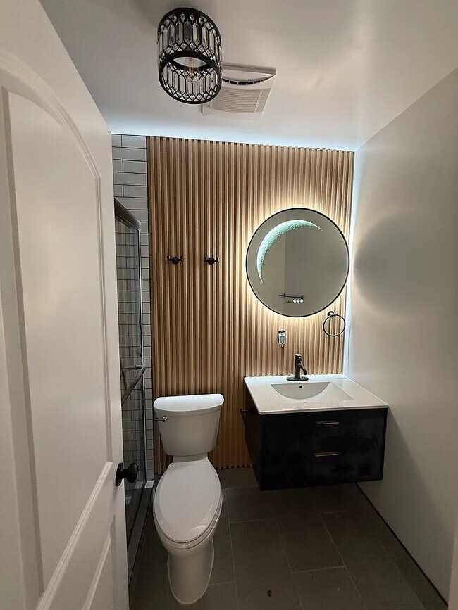 Foto del edificio - 3622 195th St