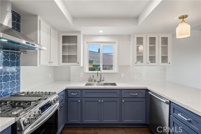 Building Photo - 1066 W 11th St