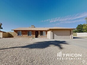 Building Photo - 11222 N 80th Dr
