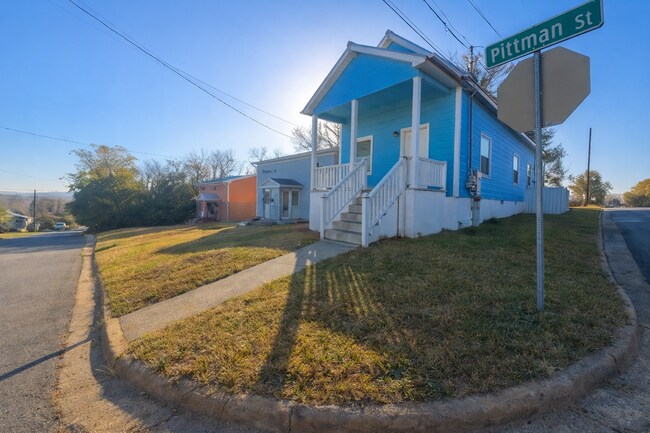 Foto del edificio - 346 Pittman St