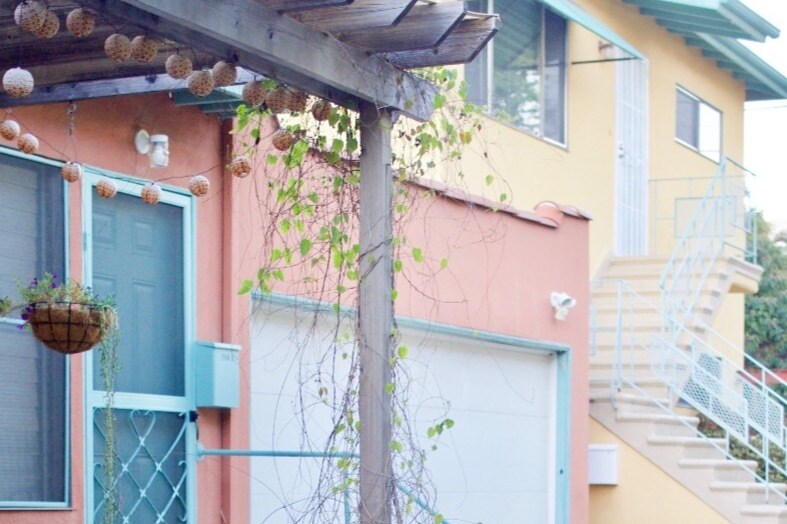 Upper apartamento - 1748 Granville Ave