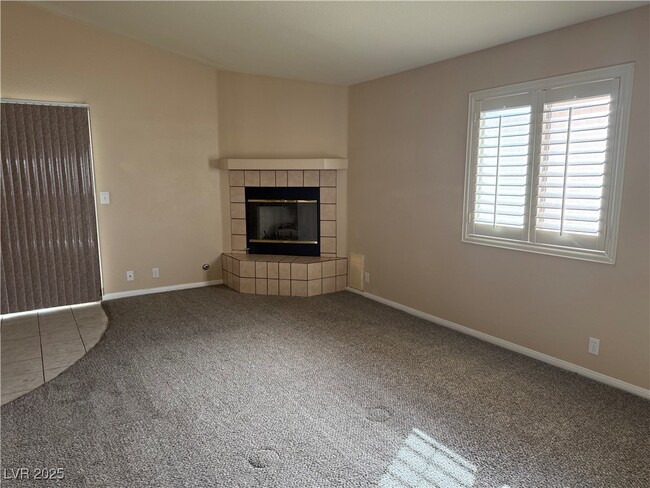 Building Photo - 204 Odyssey St