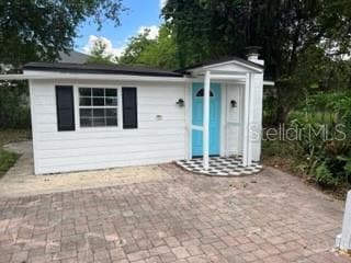 Building Photo - 2120 Carlton Dr