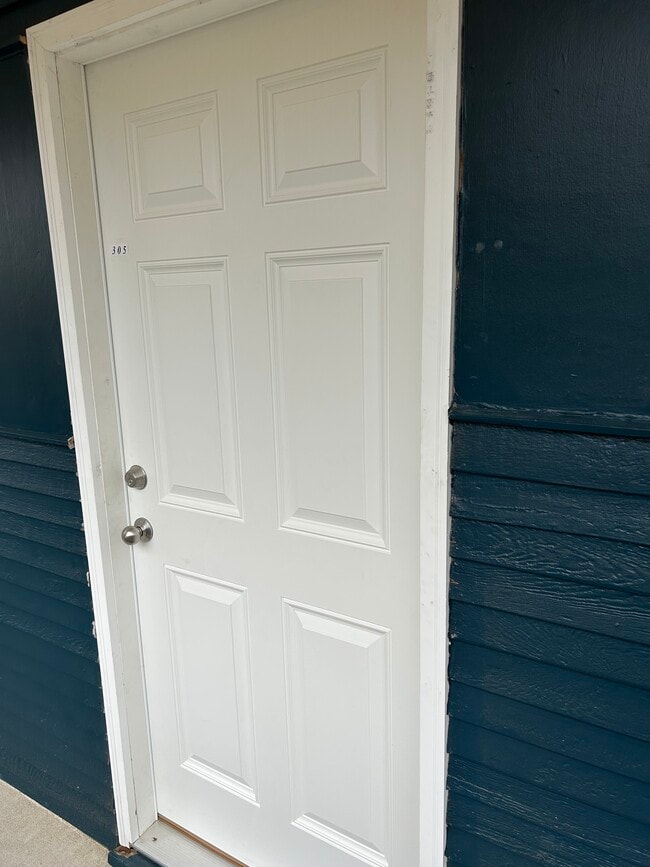 Building Photo - Magnolia Manor Apartments