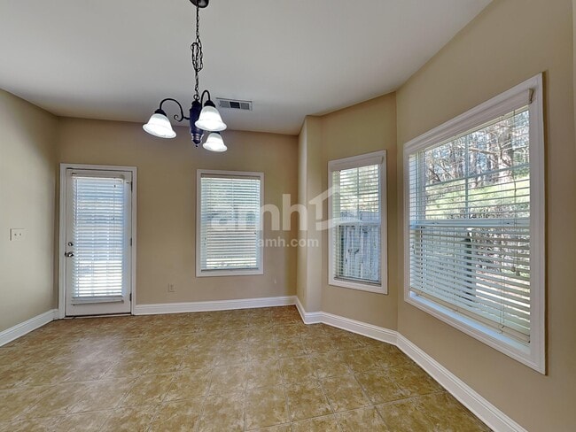 Building Photo - 1152 Thomas Daniel Way