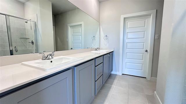 Foto del edificio - 113 Huckleberry Rd