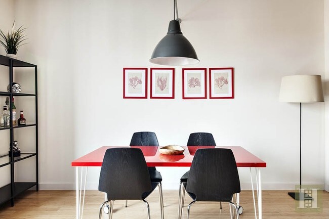 Building Photo - BEAUTIFUL 1 BEDROOM APARTMENT