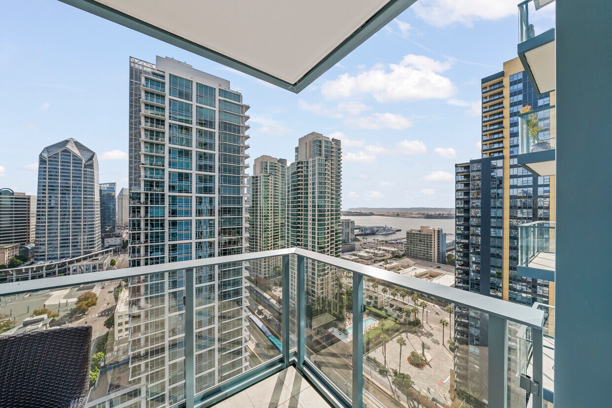 Foto principal - 1388 Kettner Blvd