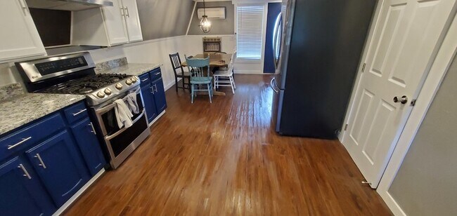 Foto del edificio - 10019 Ridge Pine Dr